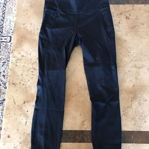 Lululemon crop leggings